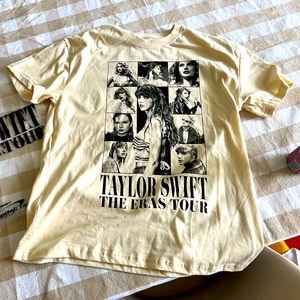 Taylor Swift Era Tour T-Shirt on 04/29/2023- size small
